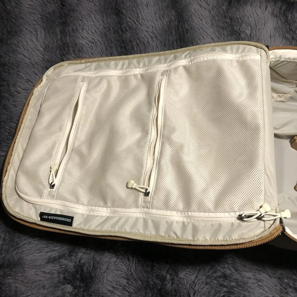 Yeti Crossroads 22 Luggage, Carry On With Wheels, Alpine Brown, Rolling - Picture 7 of 8